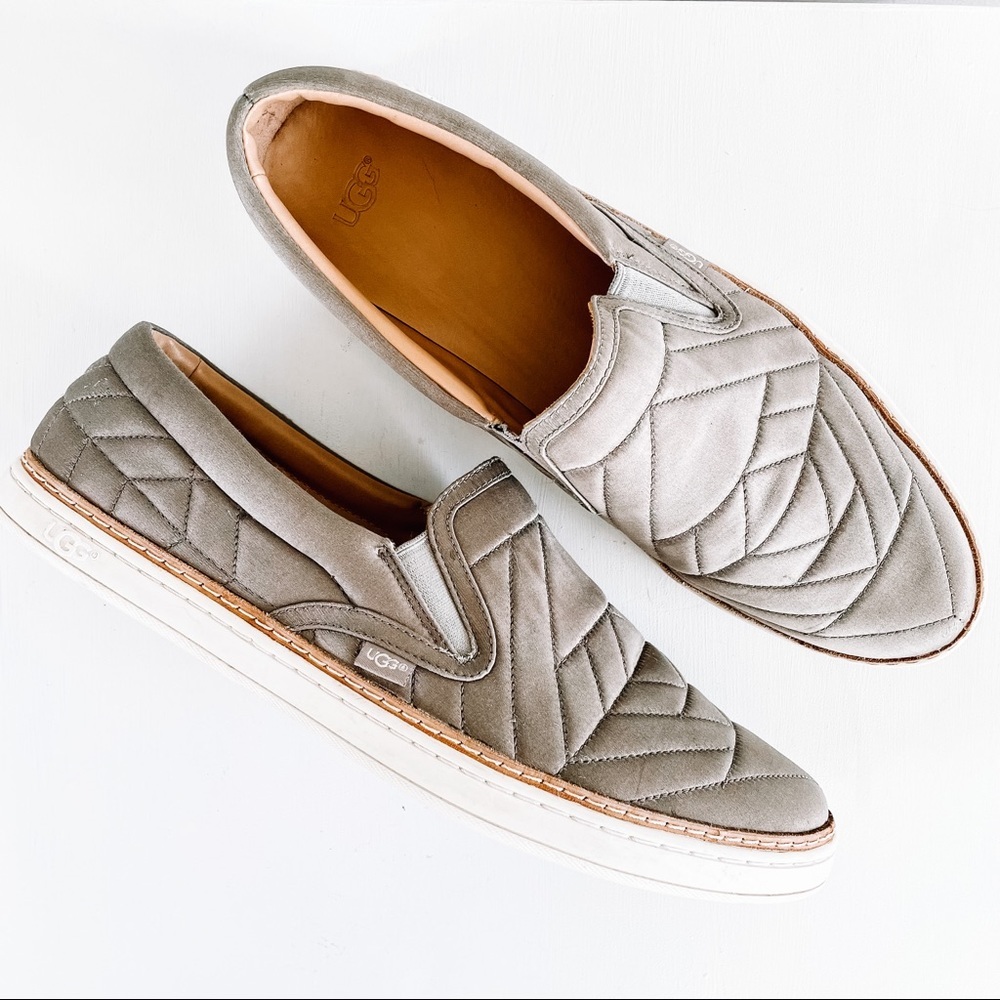 UGG • Soleda Quilted Slip On Sneaker Sz 12